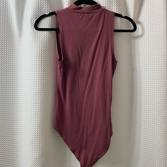 W&W ONCE F21 Mock Neck Bodysuit - Picture 5 of 5